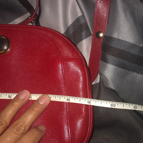 Lanvin Paris red sling/shoulder bag - Picture 15 of 15